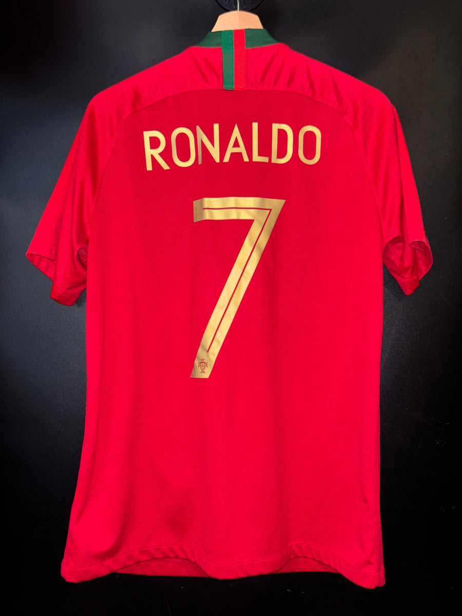 PORTUGAL RONALDO 2018-2019 ORIGINAL JERSEY Size L