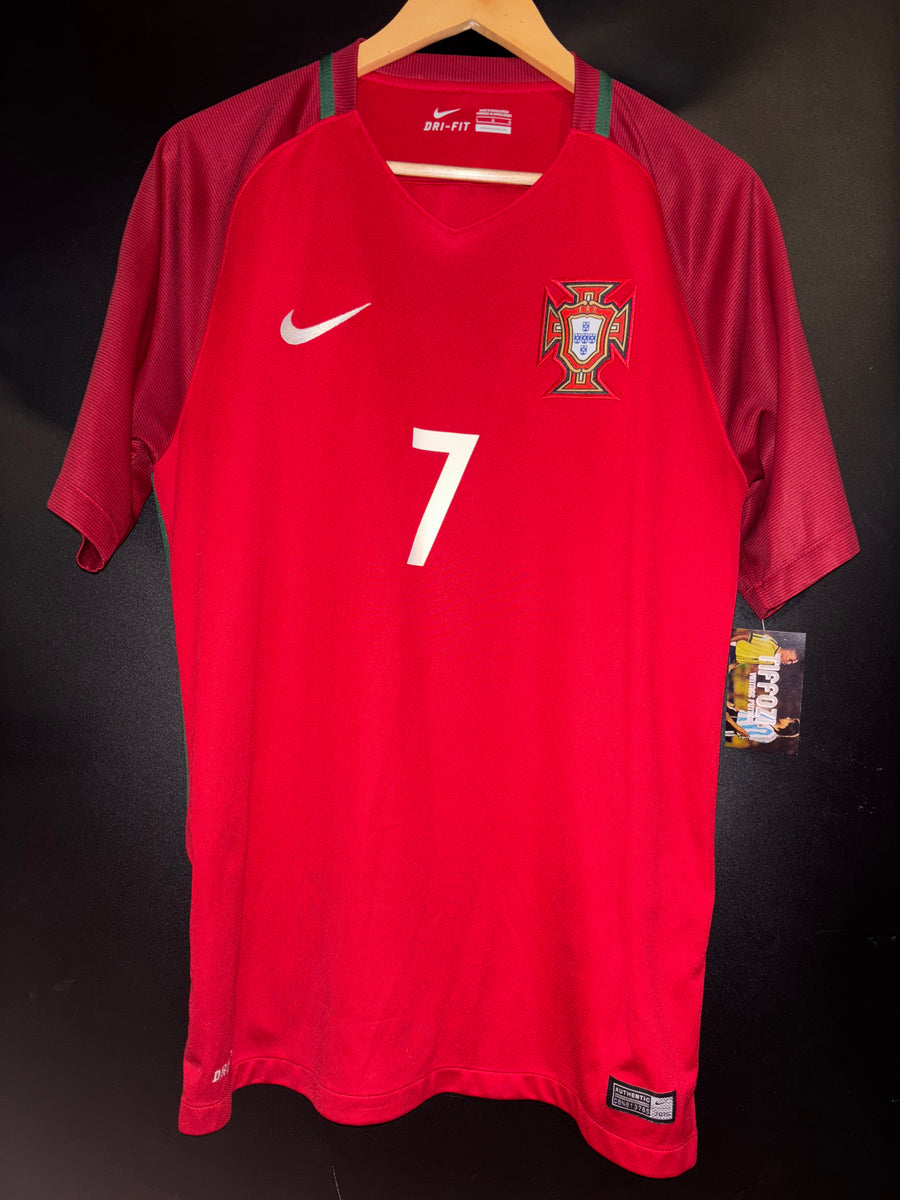 PORTUGAL RONALDO 2016-2017 ORIGINAL JERSEY Size L