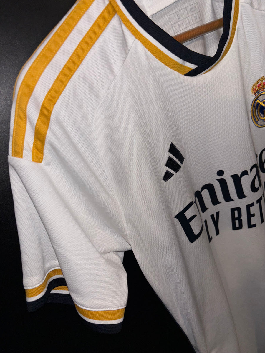 REAL MADRID VALVERDE 2023-2024 ORIGINAL JERSEY Size S