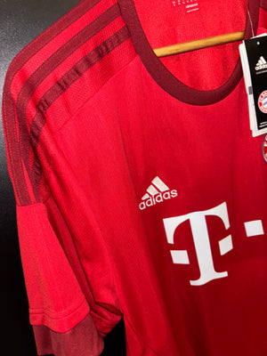 BAYERN MUNICH ROBBEN 2015-2016 ORIGINAL JERSEY Size XL