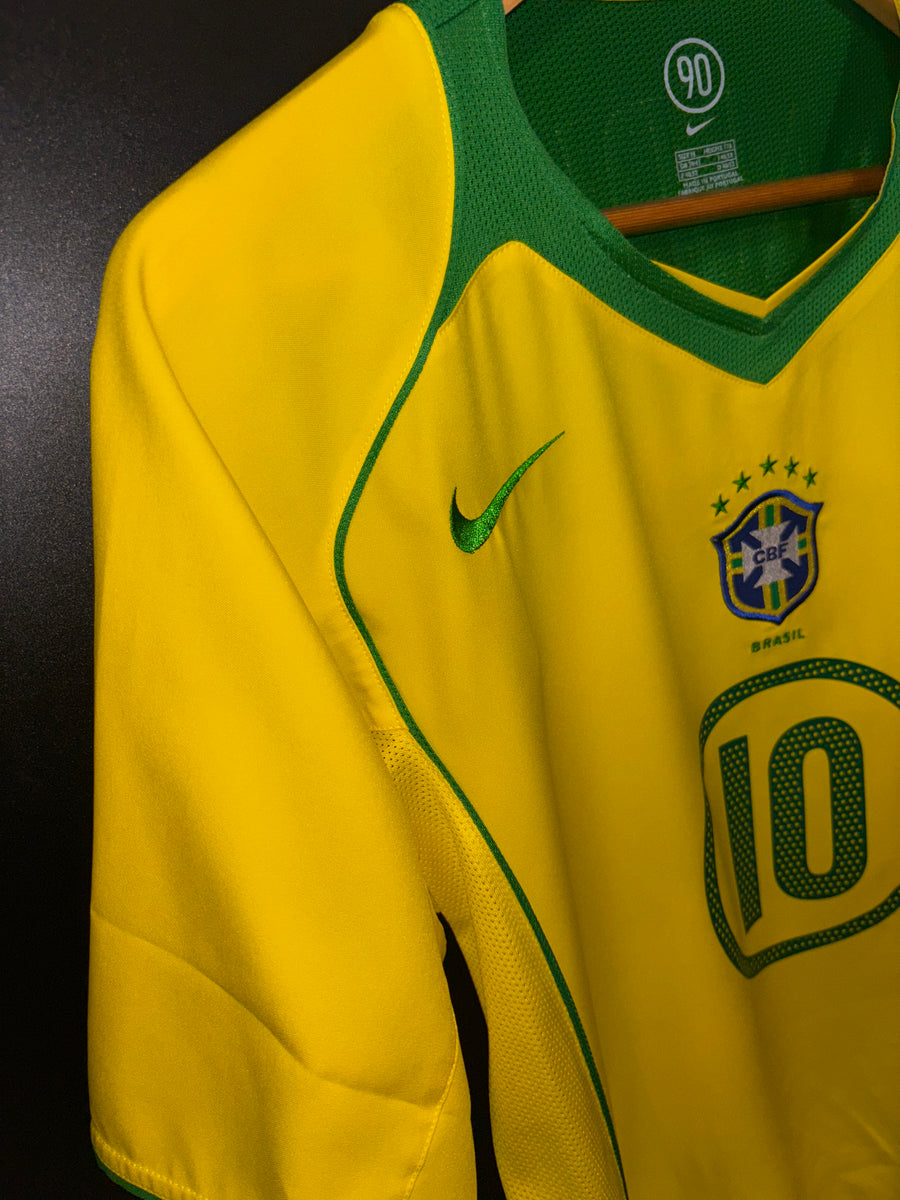 BRAZIL RONALDINHO 2004-2005 ORIGINAL JERSEY SIZE M