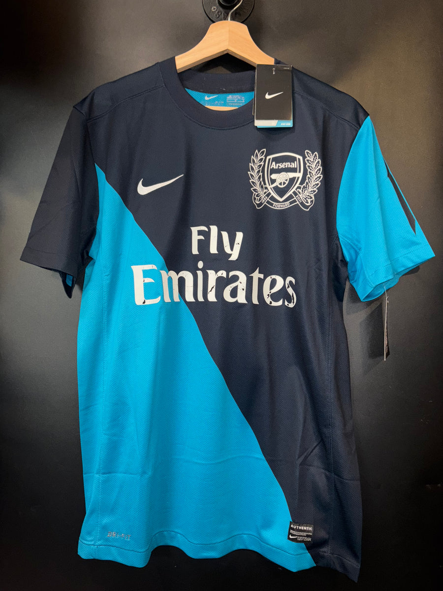 ARSENAL HENRY 2011-2012 ORIGINAL JERSEY Size M