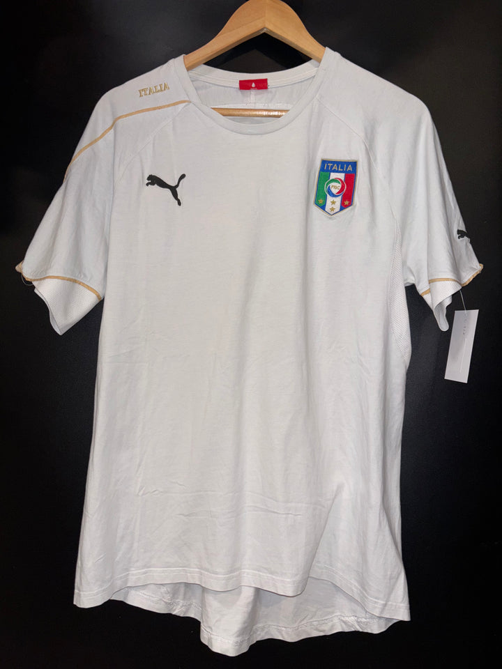 ITALY 2010-2011 ORIGINAL T SHIRT Size M