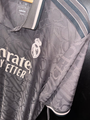 REAL MADRID VALVERDE 2024-2025 ORIGINAL JERSEY SIZE XL