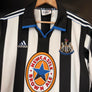 NEWCASTLE UNITED SHEARER 1999-2000 ORIGINAL JERSEY Size L