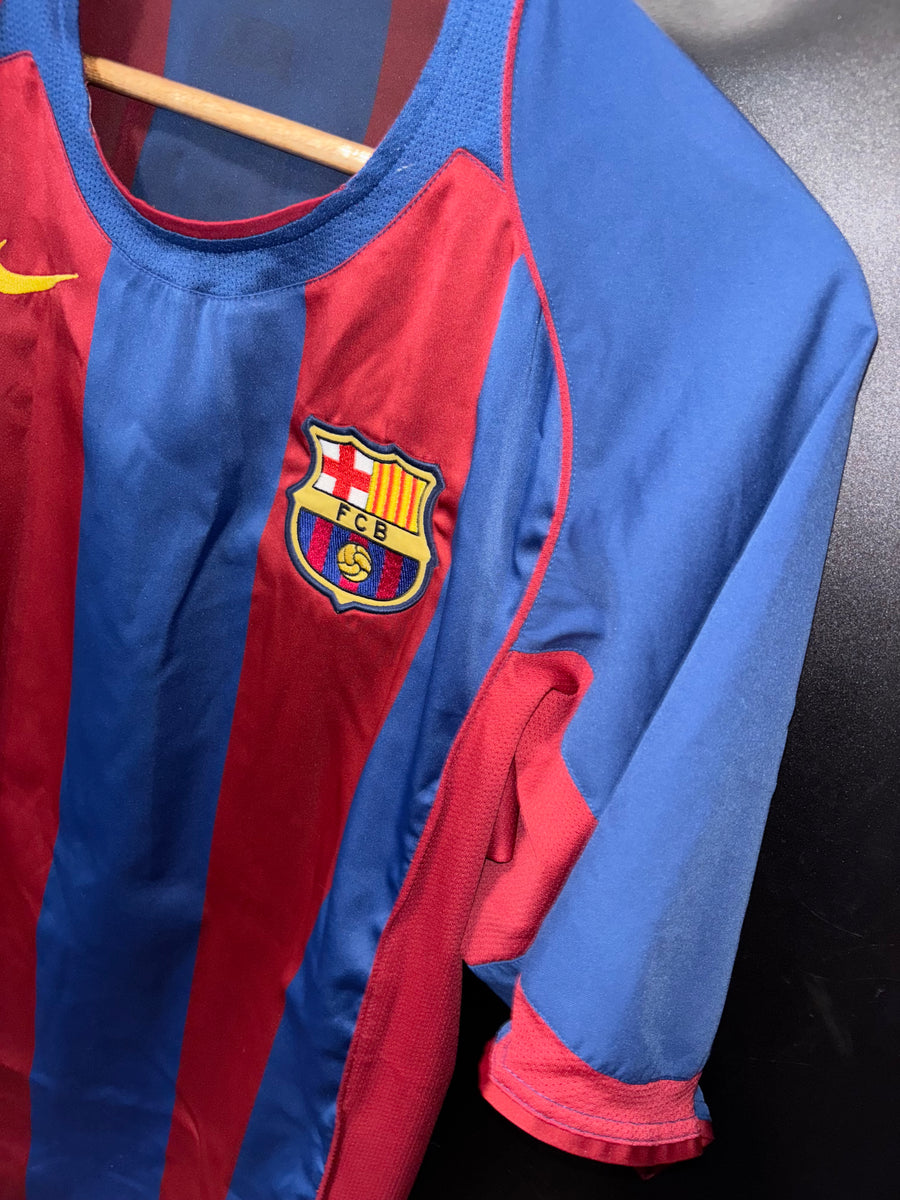 BARCELONA RONALDINHO 2004-2005 ORIGINAL JERSEY Size L