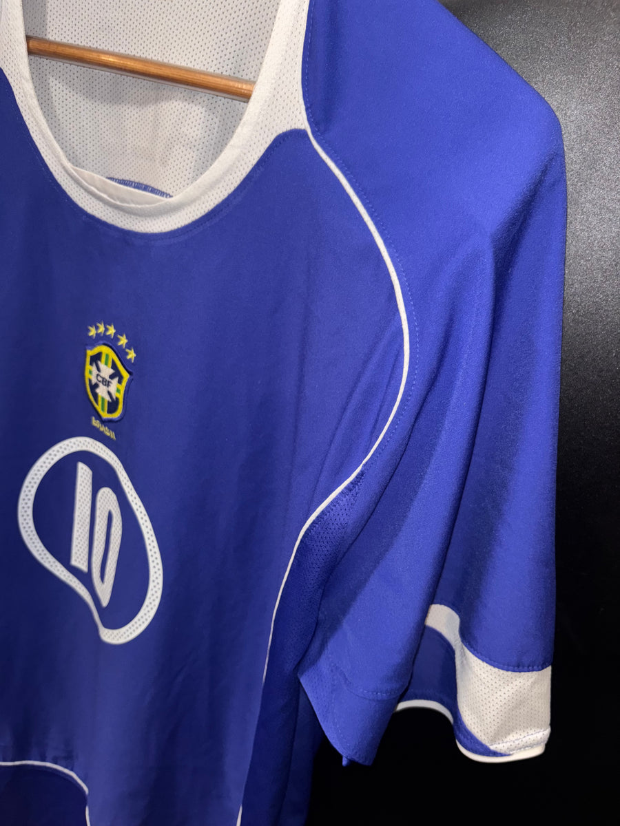 BRAZIL RONALDINHO 2004-2005 ORIGINAL JERSEY SIZE XL