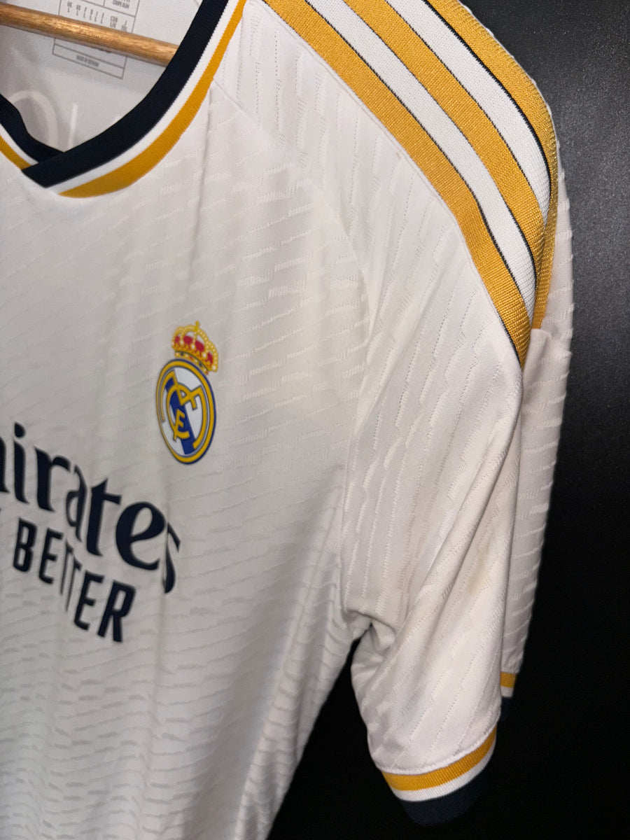 REAL MADRID BELLINGHAM 2023-2024 ORIGINAL PLAYER JERSEY Size L