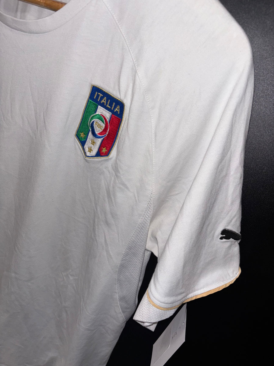 ITALY 2010-2011 ORIGINAL T SHIRT Size M