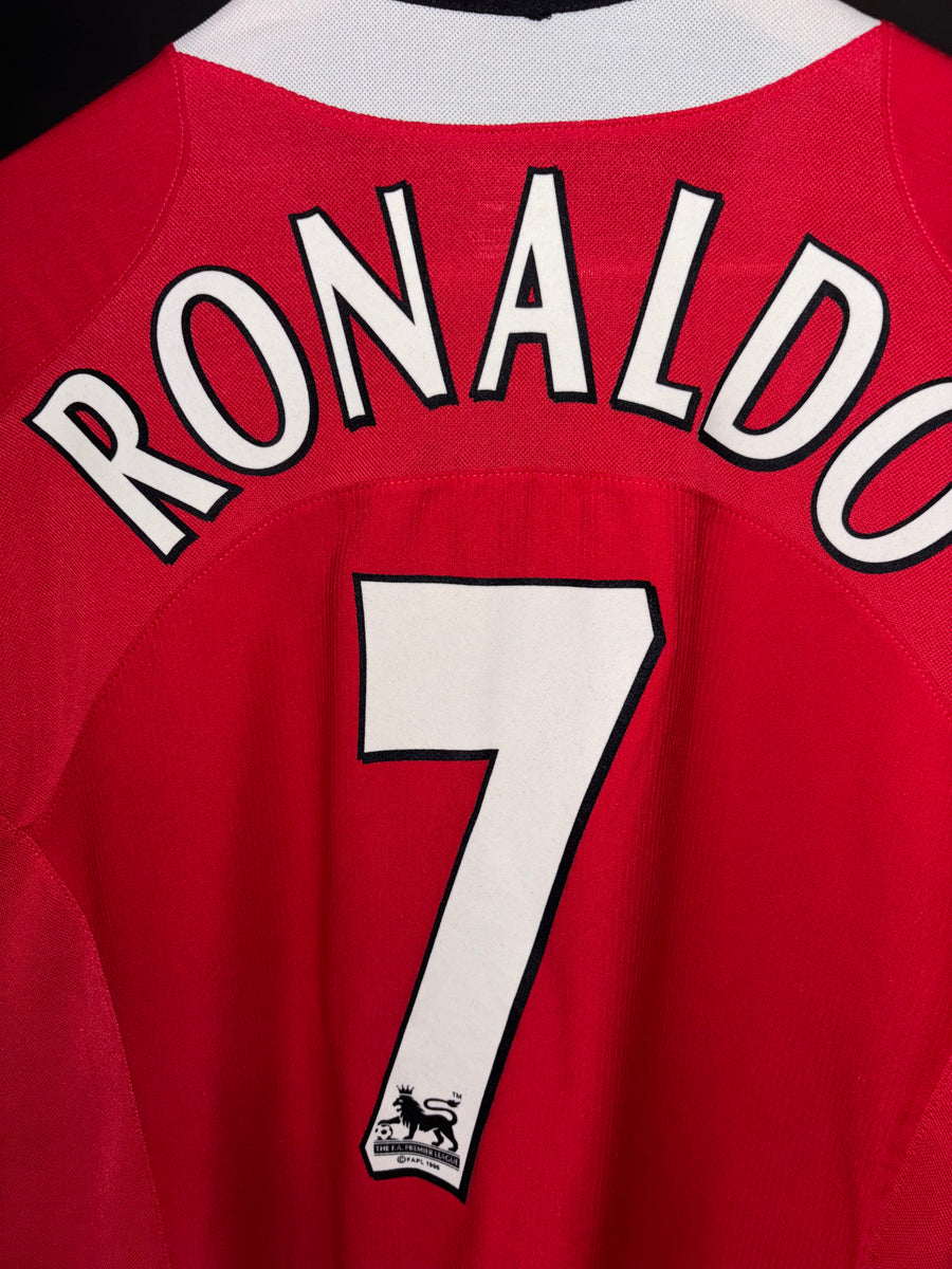 MANCHESTER UNITED RONALDO 2004-2005 ORIGINAL JERSEY Size XL