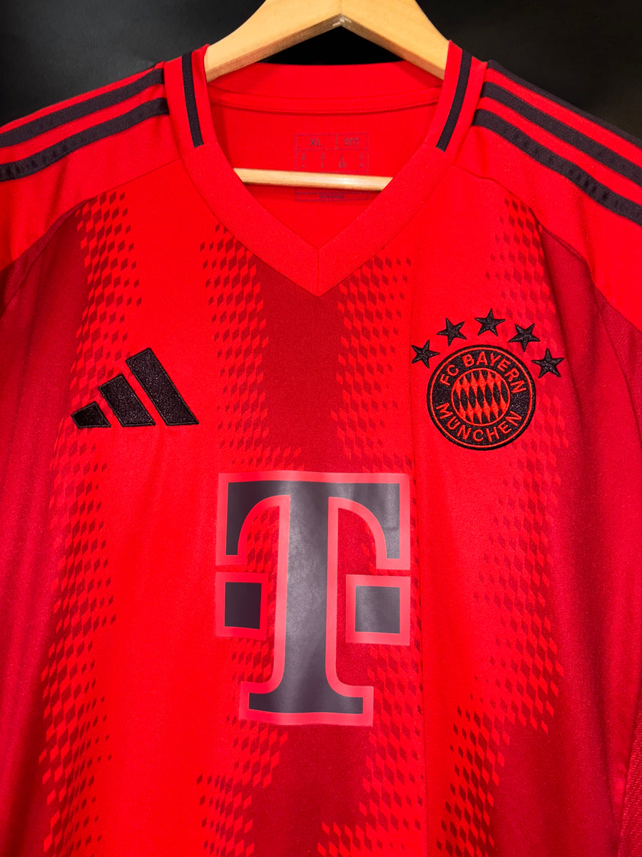 BAYERN MUNICH KANE 2024-2025 ORIGINAL JERSEY Size XL