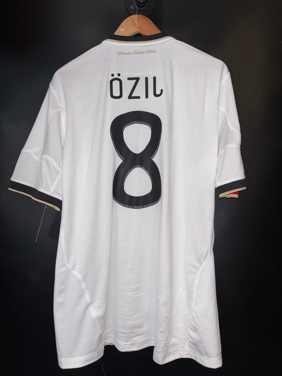 GERMANY OZIL 2010-2011 ORIGINAL JERSEY SIZE L