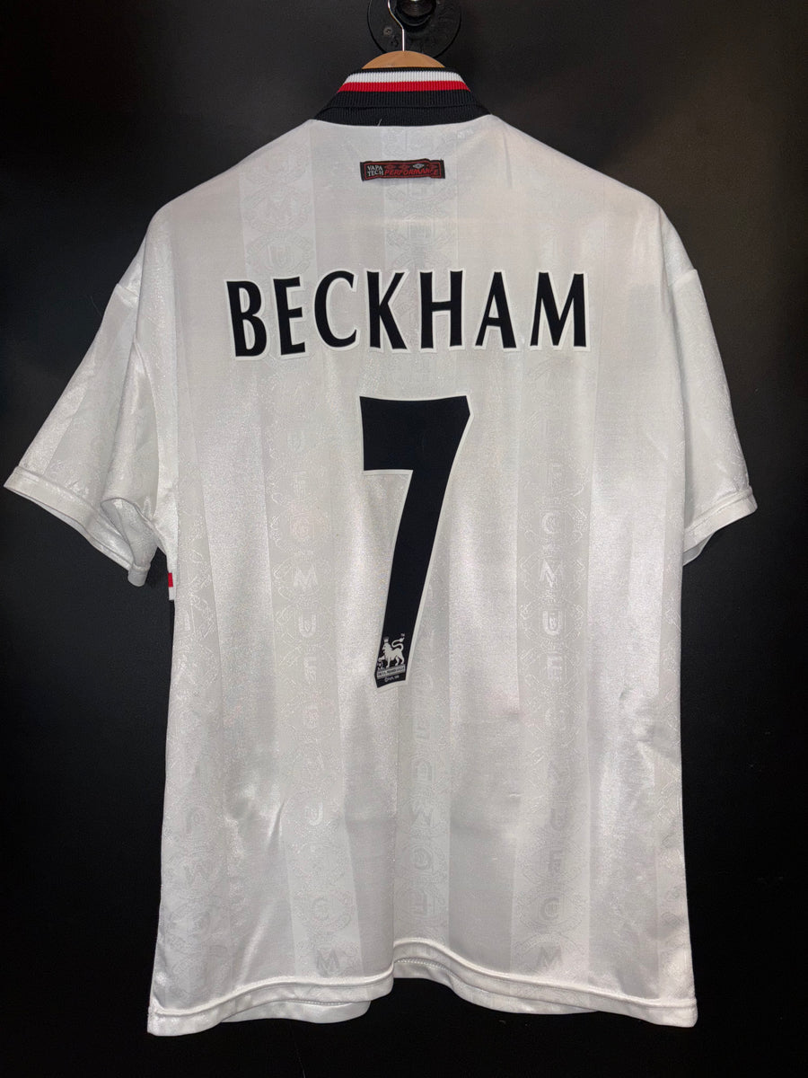 MANCHESTER UNITED  BECKHAM 1997-1998 ORIGINAL JERSEY Size M