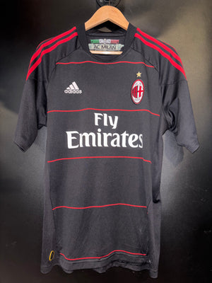 AC MILAN RONALDINHO 2010-2011 ORIGINAL JERSEY Size M