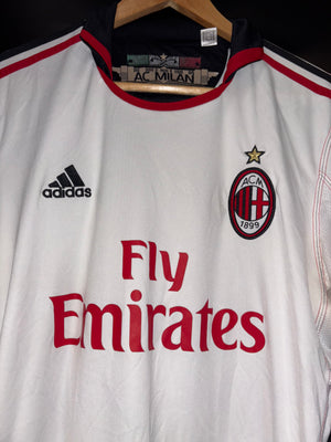 AC MILAN RONALDINHO 2010-2011 ORIGINAL JERSEY Size M