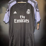 REAL MADRID RONALDO 2016-2017 ORIGINAL JERSEY SIZE XL