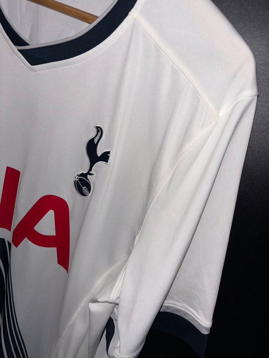TOTTENHAM HOTSPURS KANE 2015-2016 ORIGINAL JERSEY Size XL