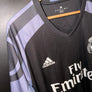 REAL MADRID RONALDO 2016-2017 ORIGINAL JERSEY SIZE XL