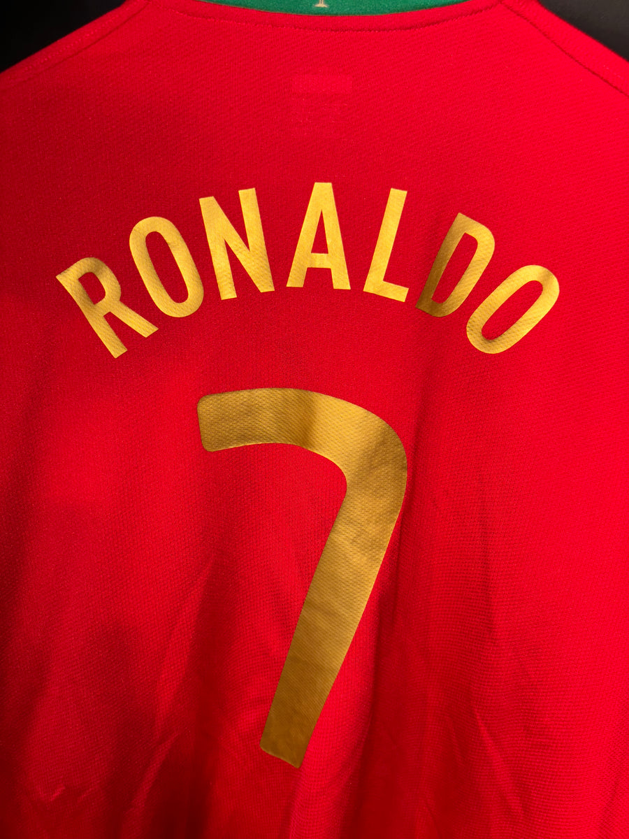 PORTUGAL RONALDO 2008-2009 ORIGINAL JERSEY Size XL