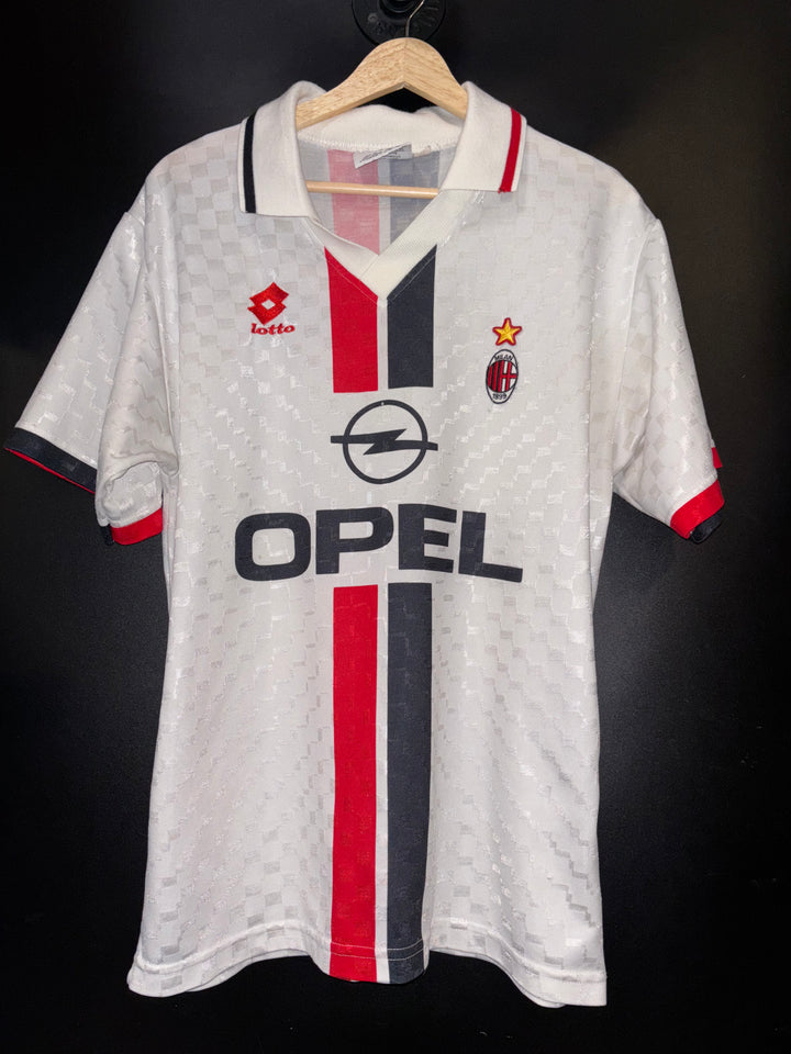 AC MILAN 1995-1996 ORIGINAL JERSEY Size M