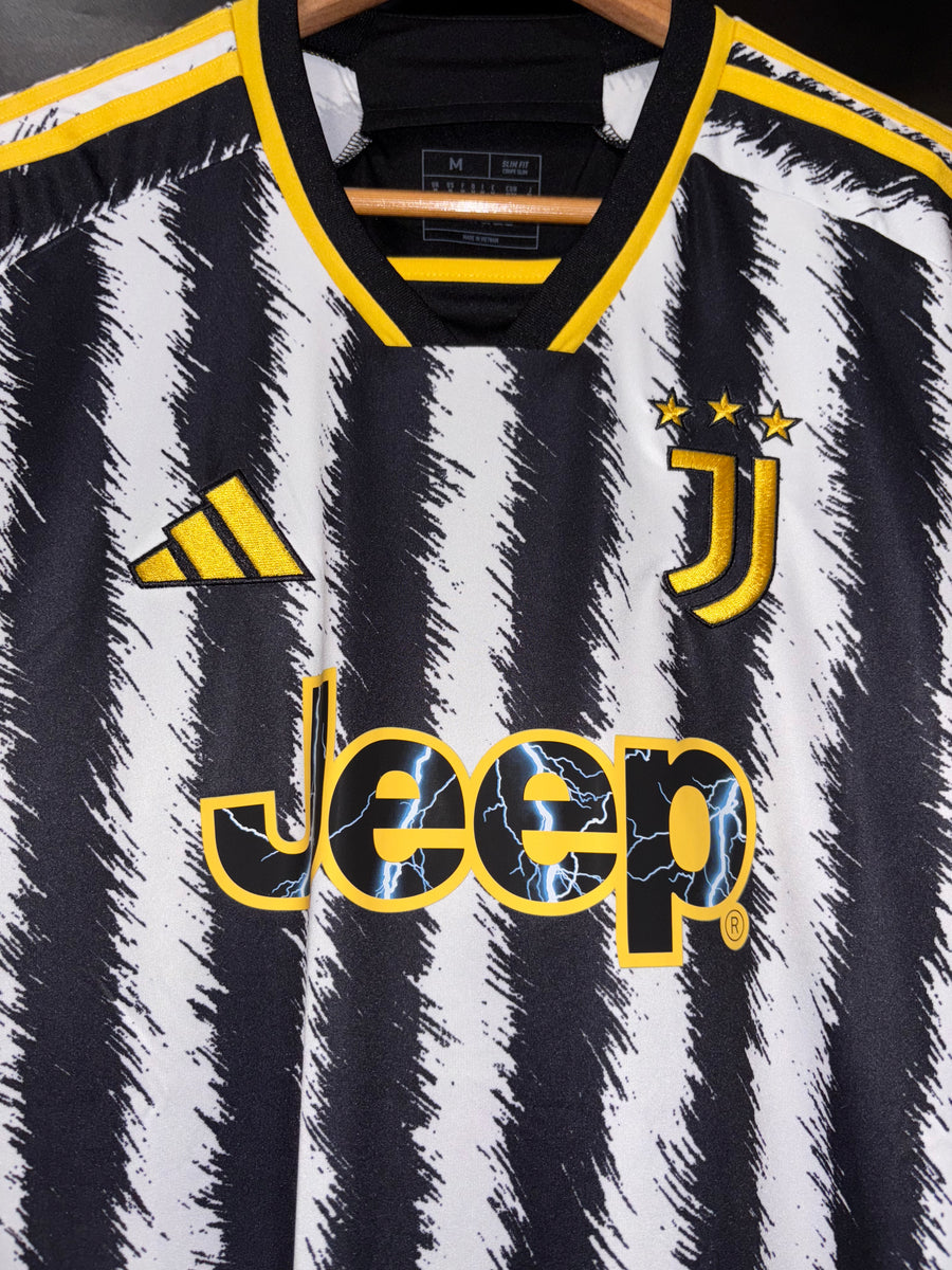 JUVENTUS 2023-2024 ORIGINAL JERSEY Size M