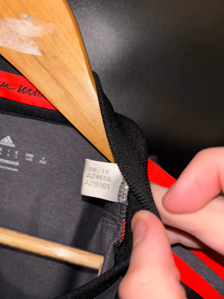 BAYERN MUNICH 2016-2017 ORIGINAL JERSEY Size L