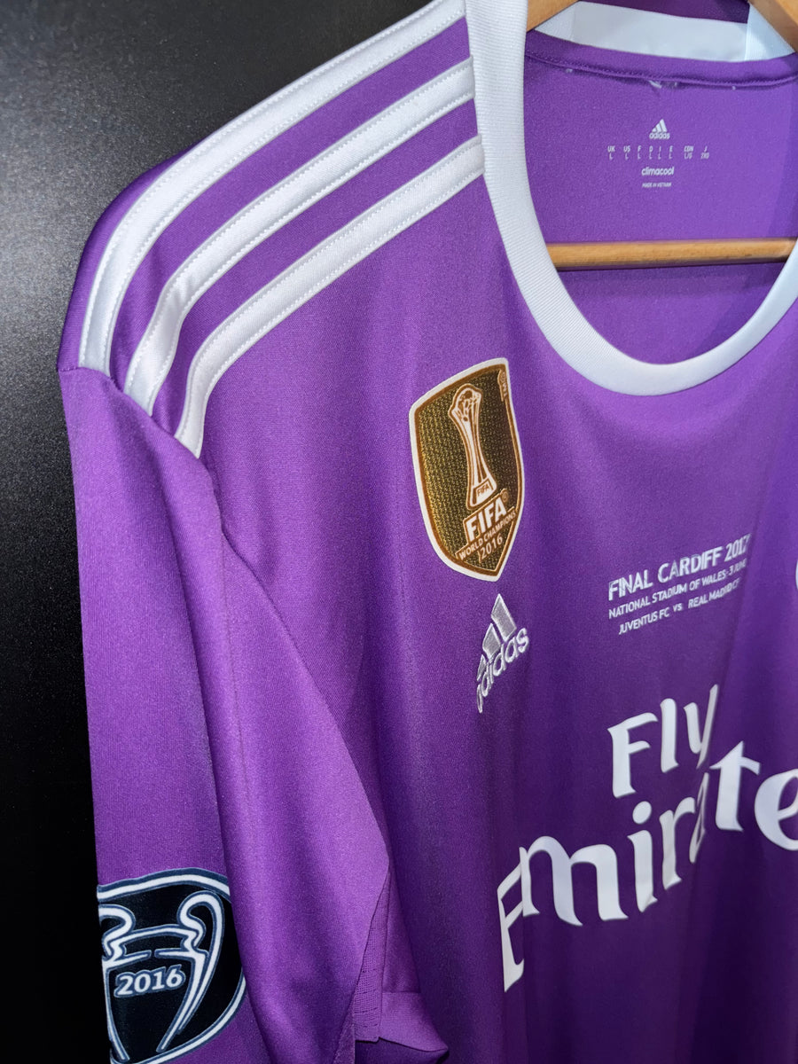 REAL MADRID RONALDO 2016-2017 ORIGINAL AWAY JERSEY SIZE L