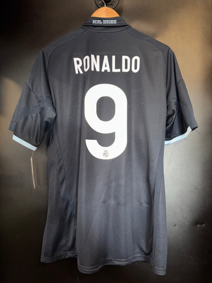 REAL MADRID RONALDO 2009-2010 ORIGINAL JERSEY Size M