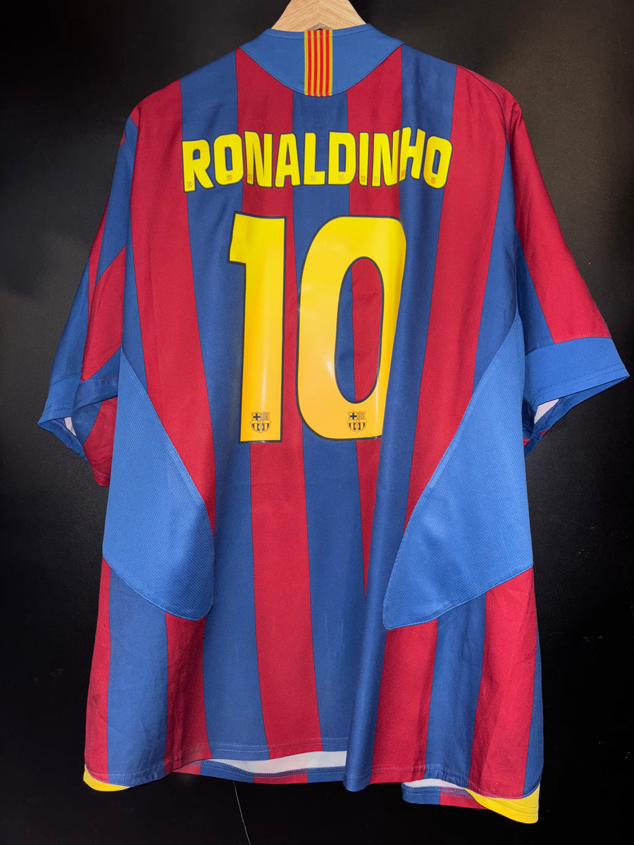 BARCELONA RONALDINHO 2005-2006 ORIGINAL JERSEY Size XL