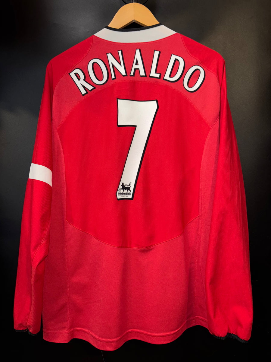 MANCHESTER UNITED RONALDO 2004-2005 ORIGINAL JERSEY Size L