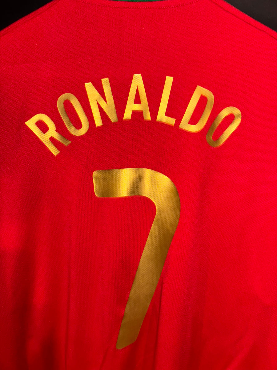 PORTUGAL RONALDO 2008-2009 ORIGINAL JERSEY Size XL