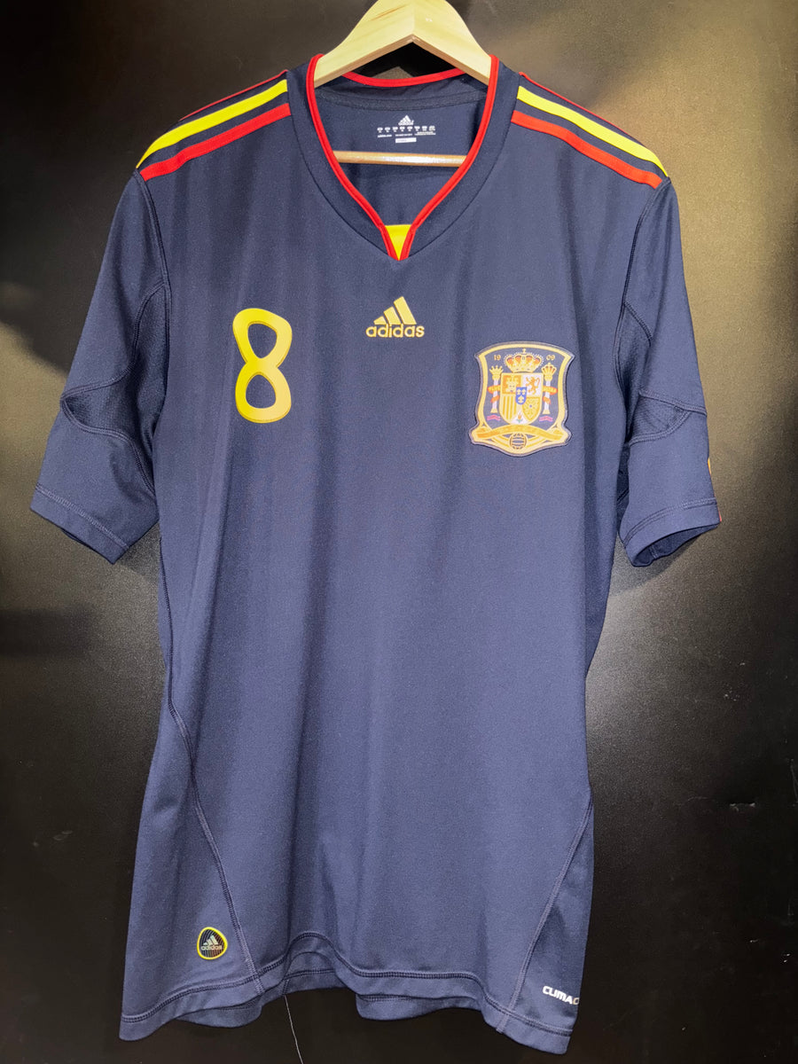 SPAIN XAVI 2010-2011 ORIGINAL AWAY JERSEY Size XL