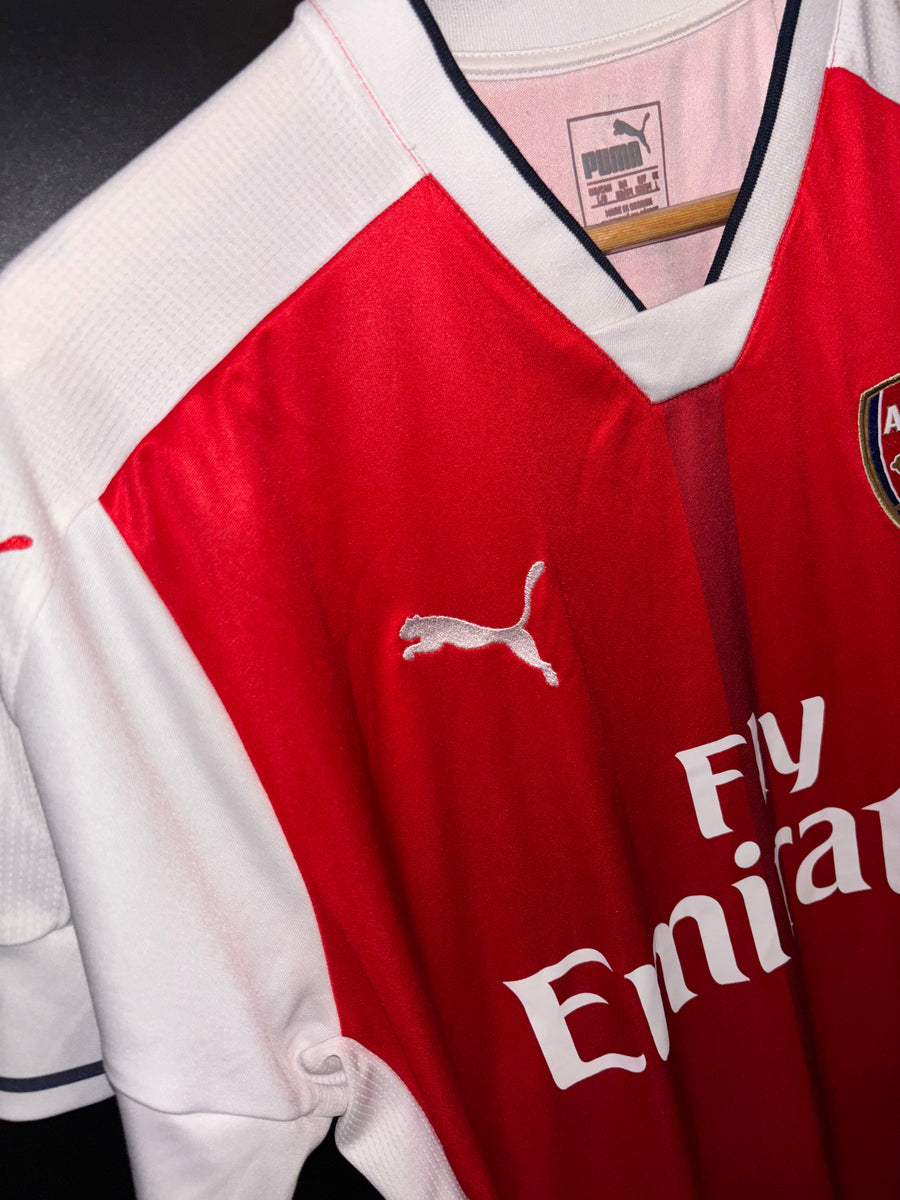 ARSENAL OZIL 2016-2017 ORIGINAL JERSEY Size L