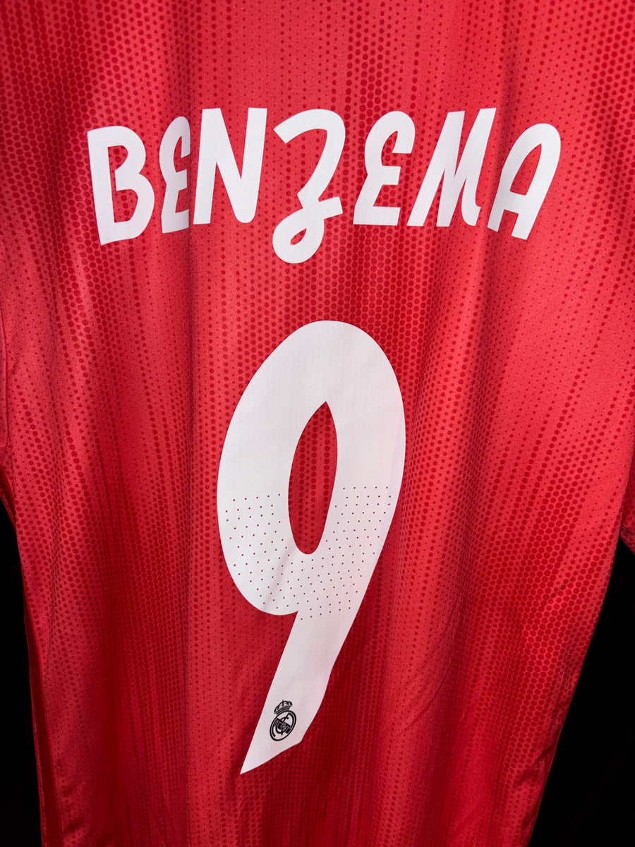 REAL MADRID BENZEMA 2018-2019 ORIGINAL JERSEY Size S