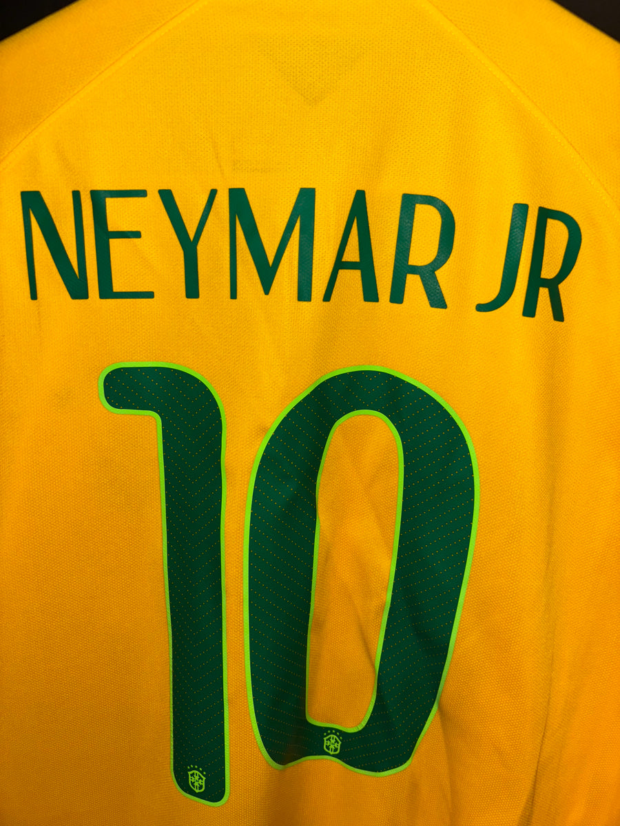 BRAZIL NEYMAR JR 2014-2015 ORIGINAL JERSEY SIZE L