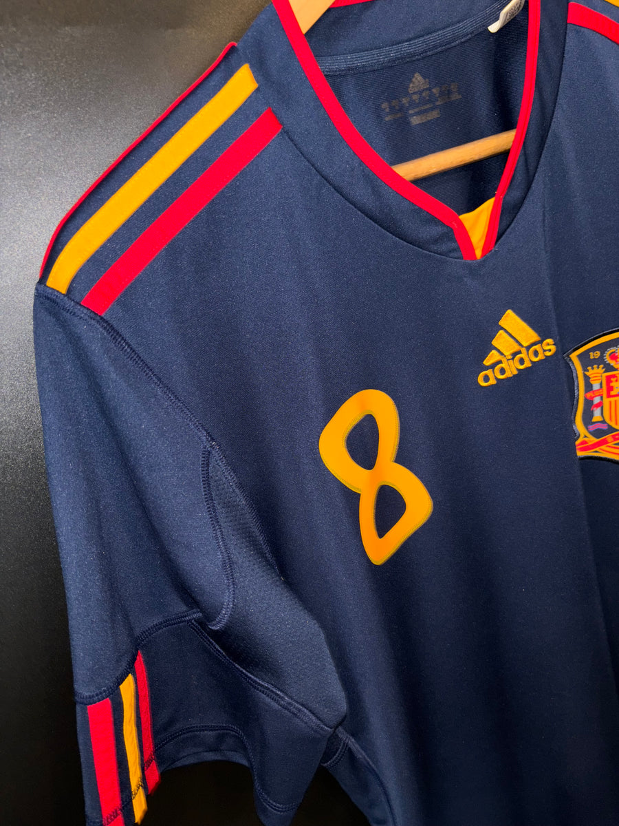SPAIN XAVI 2010-2011 ORIGINAL AWAY JERSEY Size M