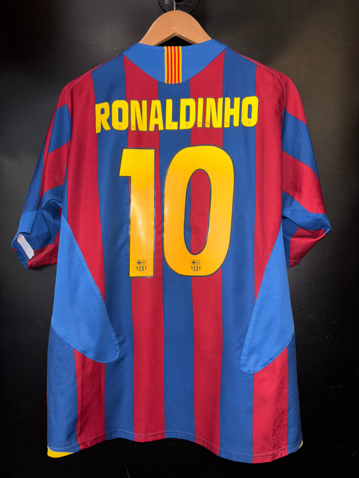 BARCELONA RONALDINHO 2005-2006 ORIGINAL JERSEY Size M