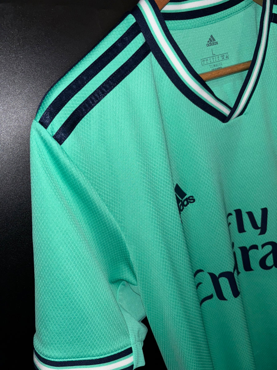 REAL MADRID VALVERDE 2019-2020 ORIGINAL PLAYER JERSEY Size L