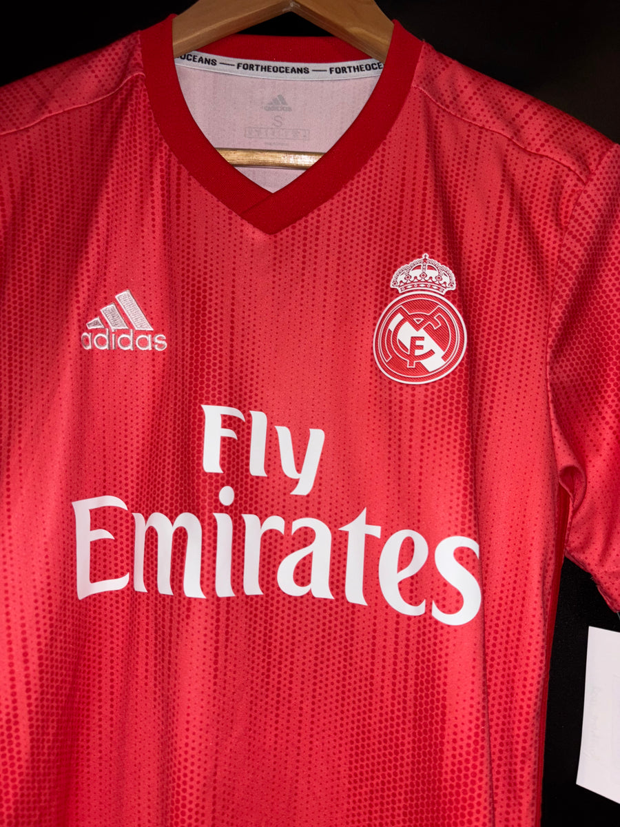 REAL MADRID BENZEMA 2018-2019 ORIGINAL JERSEY Size S