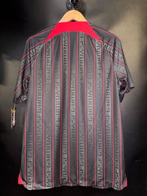 LIVERPOOL LEBRON JAMES 2022-2023 ORIGINAL  JERSEY Size L