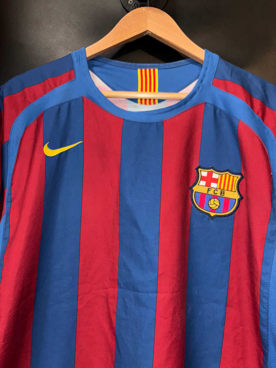 BARCELONA RONALDINHO 2005-2006 ORIGINAL JERSEY Size M