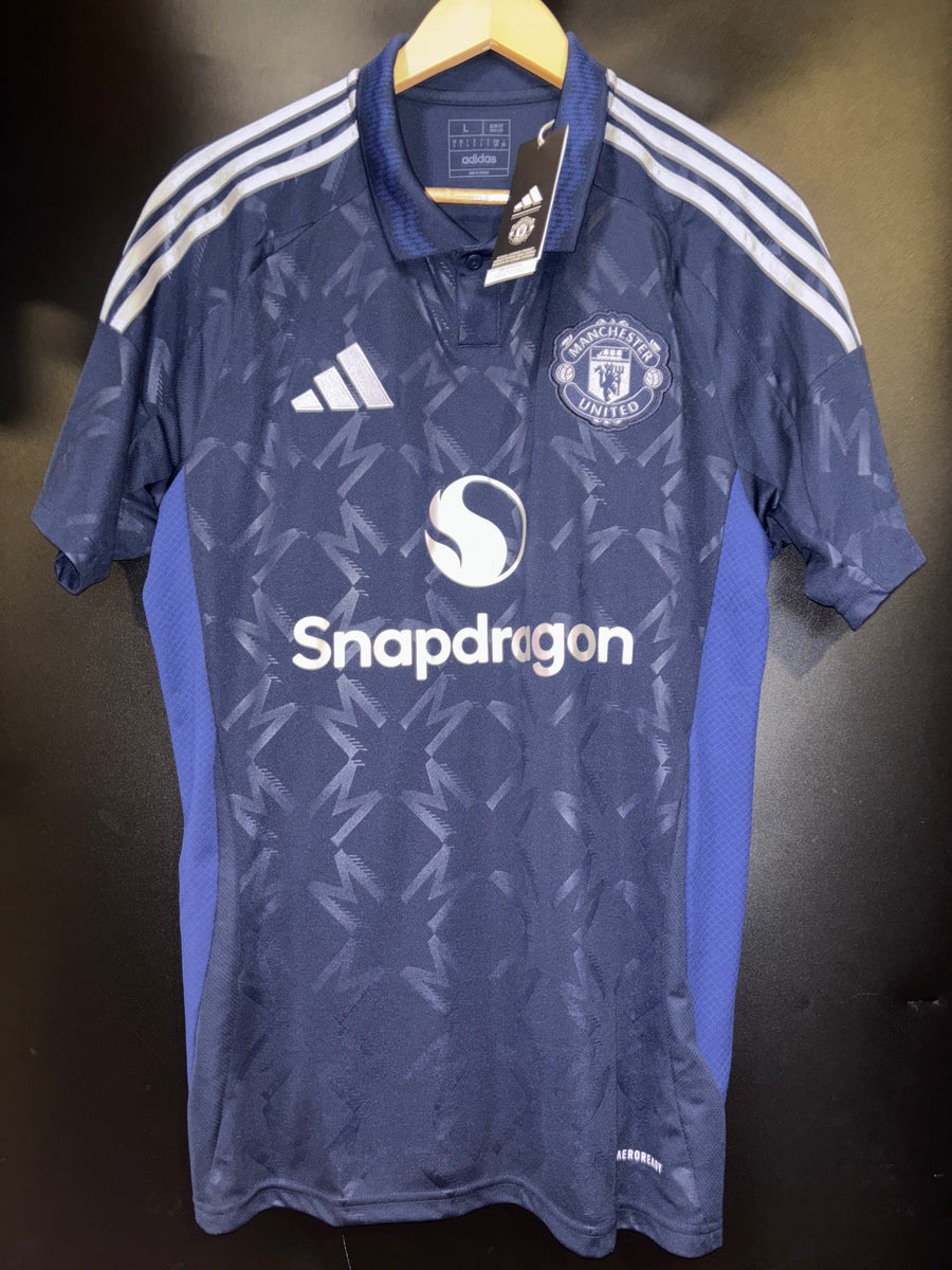 MANCHESTER UNITED FERNANDES 2024-2025 ORIGINAL JERSEY Size L