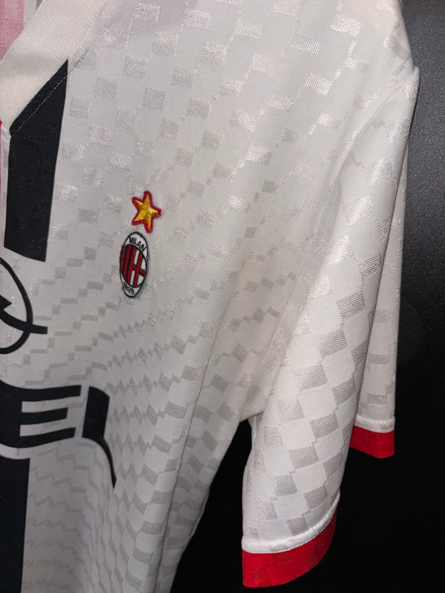 AC MILAN 1995-1996 ORIGINAL JERSEY Size M