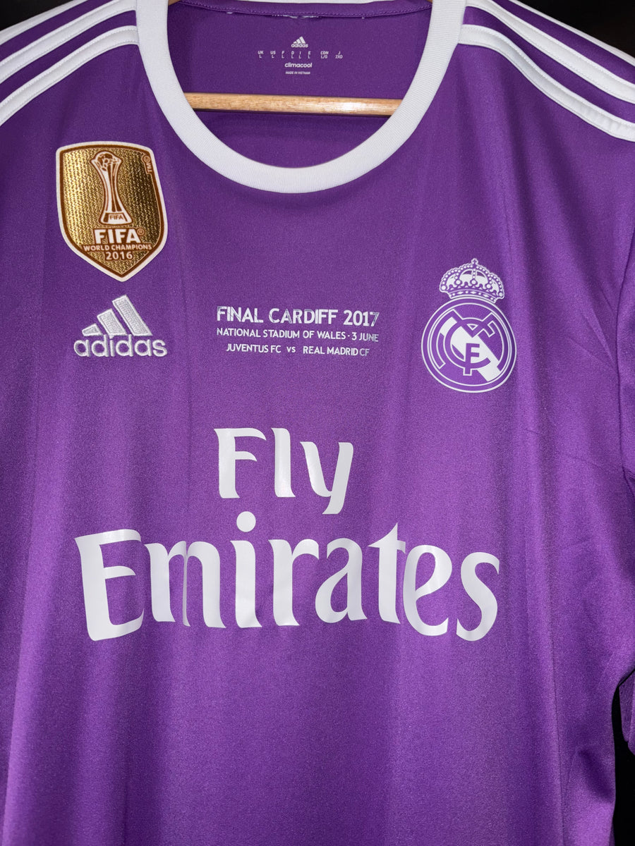 REAL MADRID RONALDO 2016-2017 ORIGINAL AWAY JERSEY SIZE L