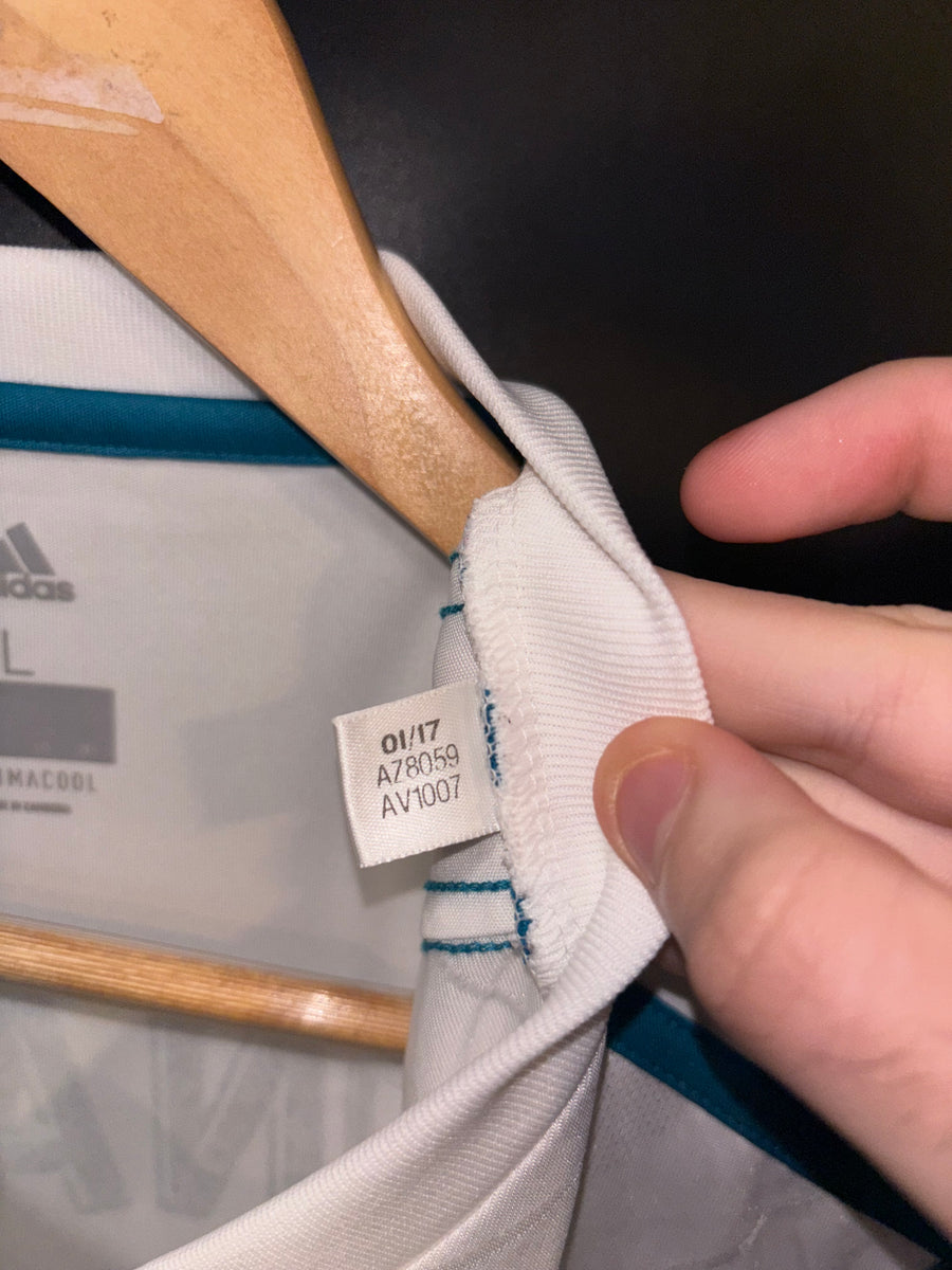 REAL MADRID RONALDO 2017-2018 ORIGINAL JERSEY SIZE L