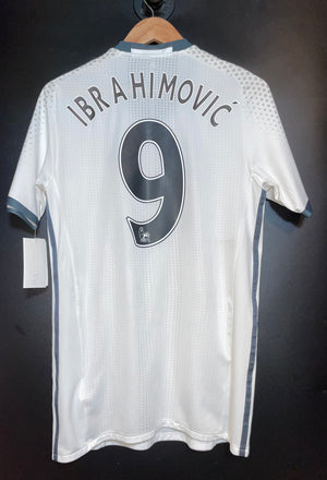 MANCHESTER UNITED IBRAHIMOVIC 2016-2017 ORIGINAL PLAYER JERSEY Size M