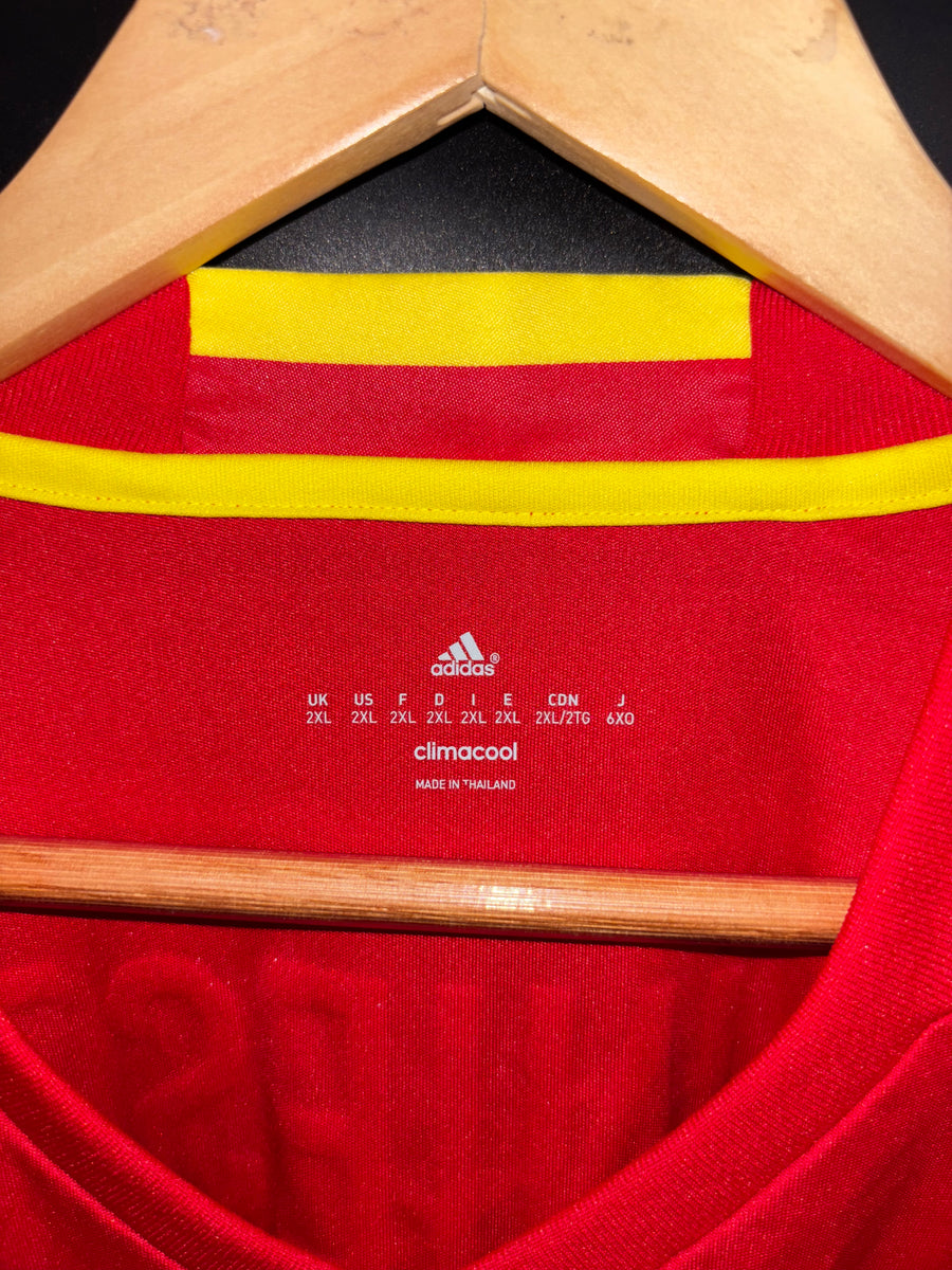 SPAIN INIESTA 2016-2017 ORIGINAL JERSEY Size 2XL