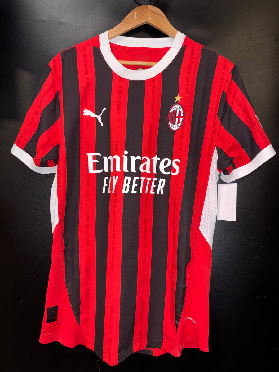 AC MILAN GIMENEZ 2024-2025 ORIGINAL PLAYER JERSEY Size L