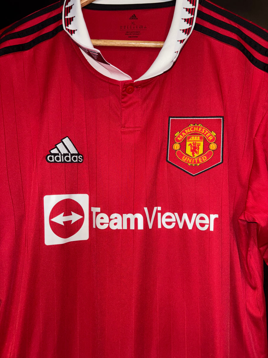 MANCHESTER UNITED RONALDO 2022-2023 ORIGINAL JERSEY Size XL