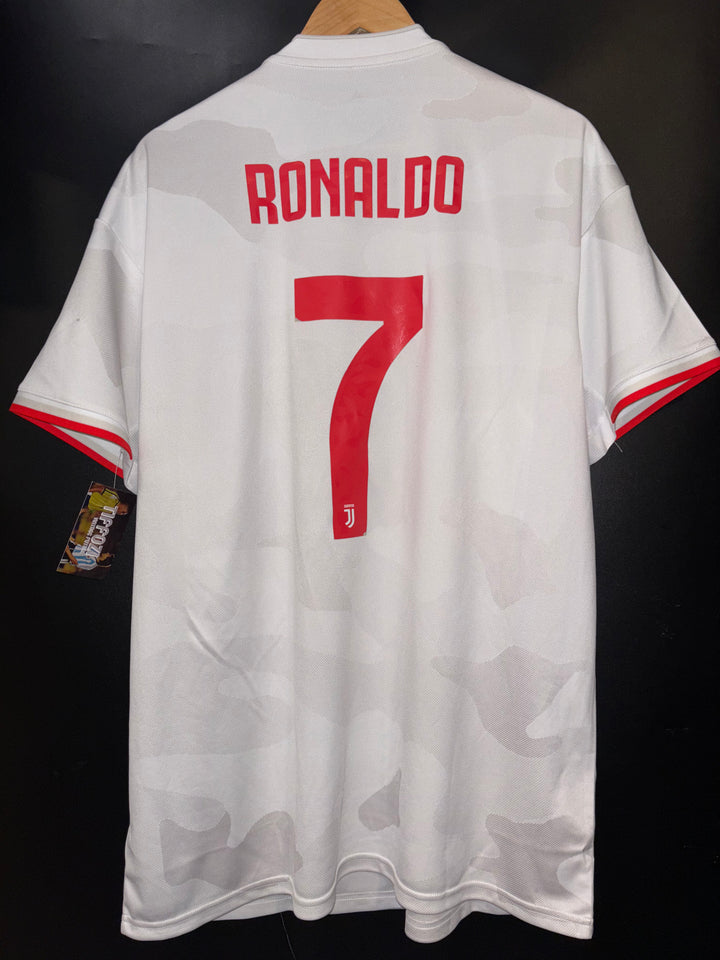 JUVENTUS RONALDO 2019-2020 ORIGINAL JERSEY Size XL